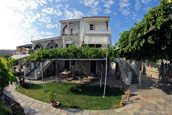 Mabella Beach Platí Kültér fotó